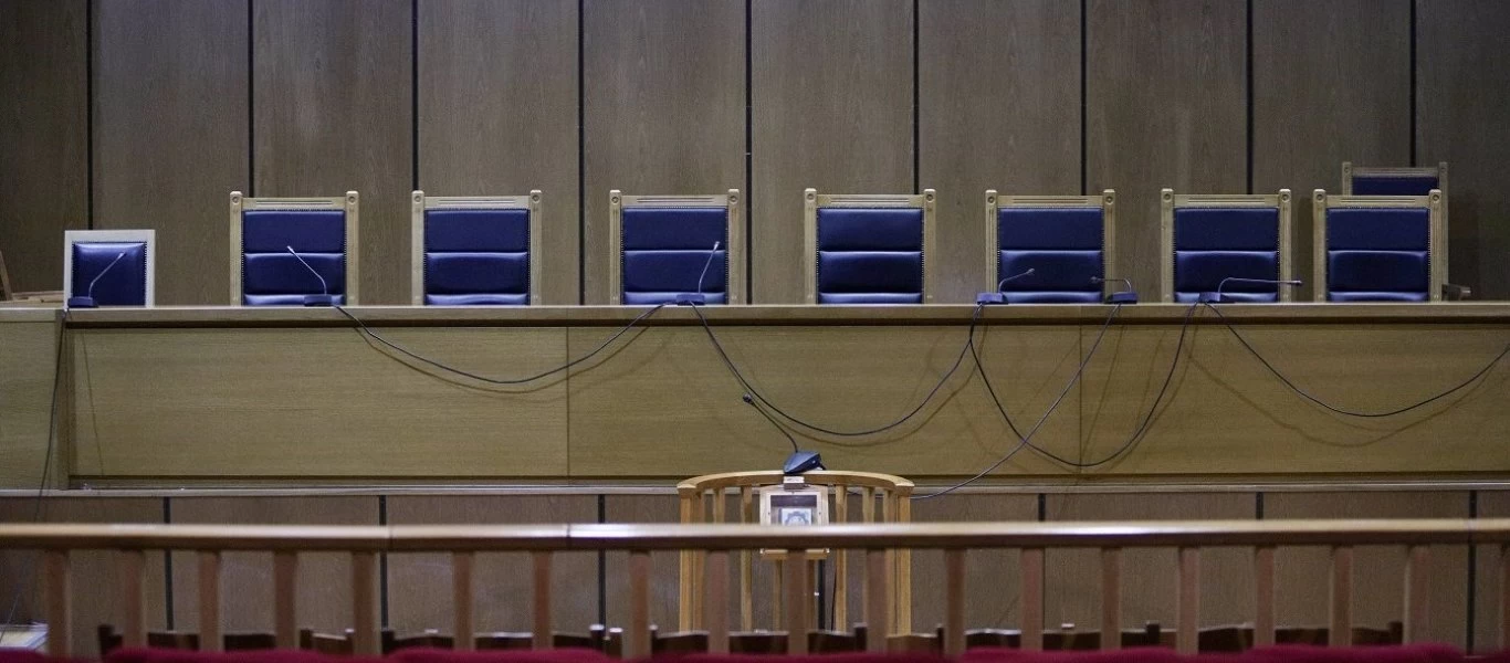 Λάρισα: Στη φυλακή 67χρονος που έταζε χρήματα σε ανήλικες για ασελγείς πρά­ξεις